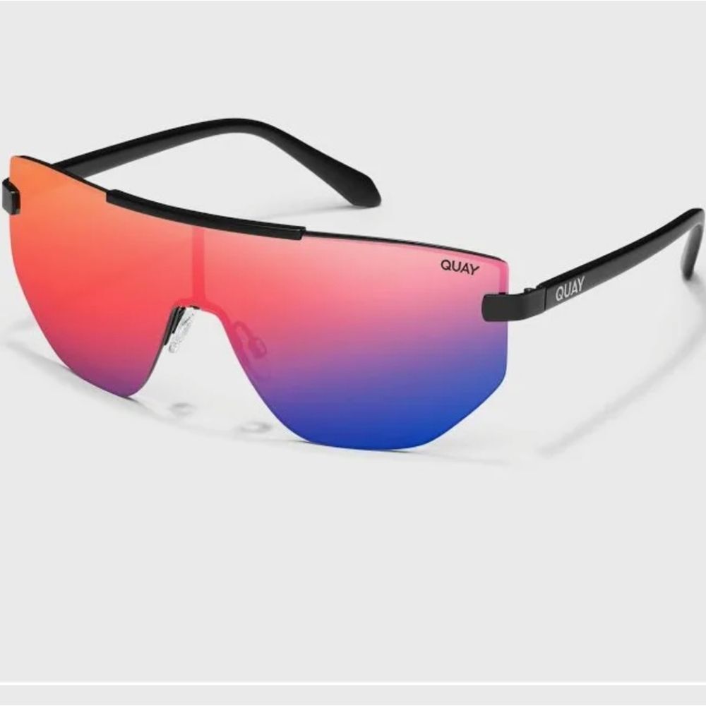 Quay Australia On The Edge Gradient Shield Sunglasses-Matte Black/Purple Rainbow